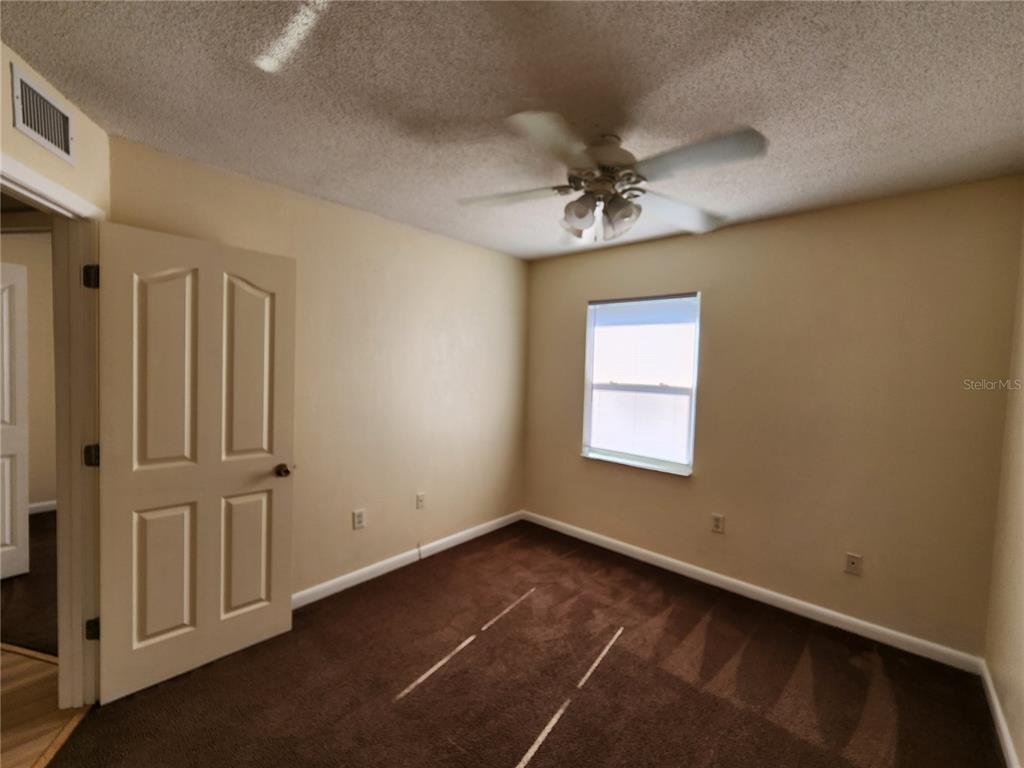 501 Southwest 75th Street, Unit A14 Gainesville, FL 32607 - Photo 14 of 32 Gallery Image 14