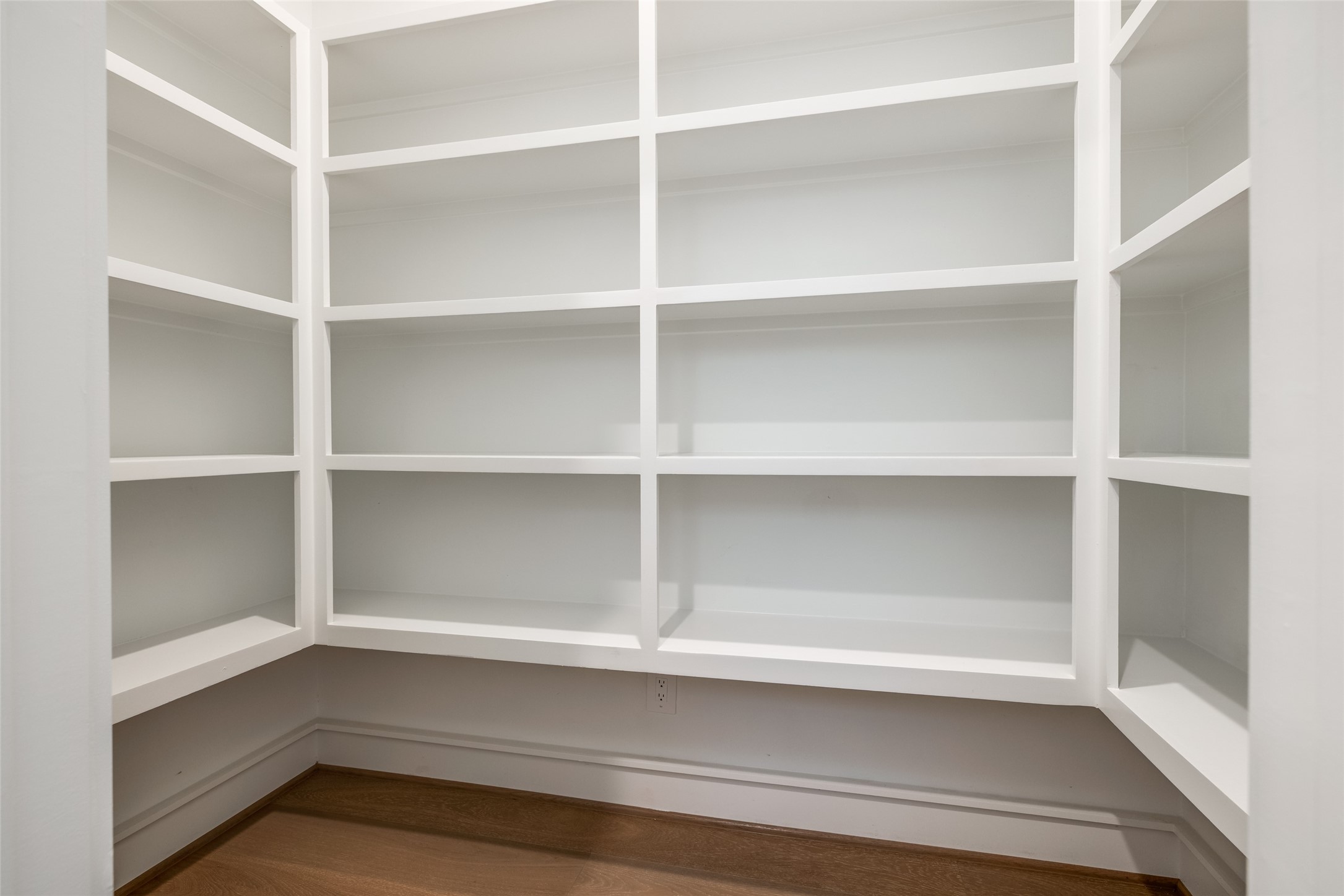 1601 Vermont Street Houston, TX 77006 - Photo 31 of 49 a view of walk in closet with empty racks