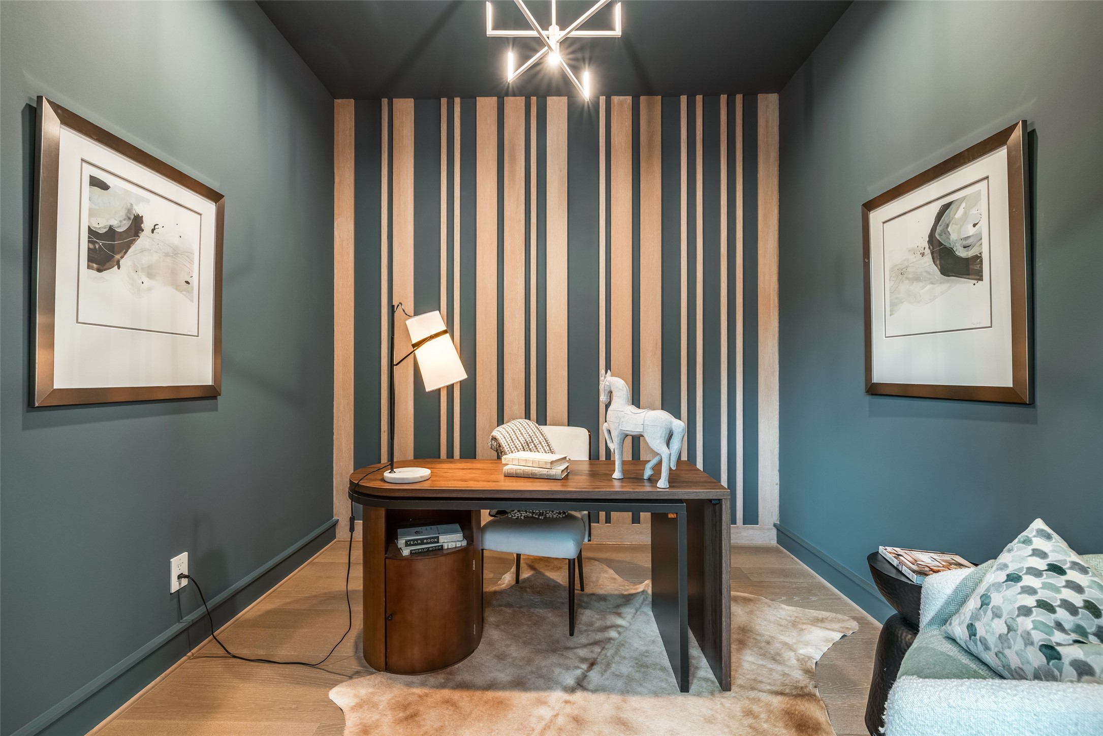 1601 Vermont Street Houston, TX 77006 - Photo 11 of 46 a dining room with furniture and window