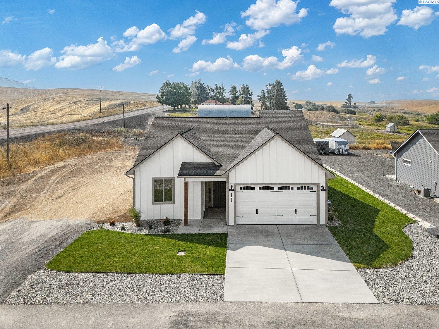 101 Amber Ridge Road Palouse, WA 99161 - Photo 1 of 46 Gallery Image 1