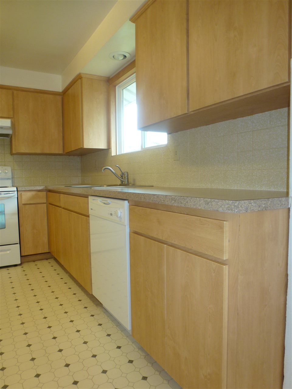4311 South Brooks Road Medical Lake, WA 99022 - Photo 7 of 20