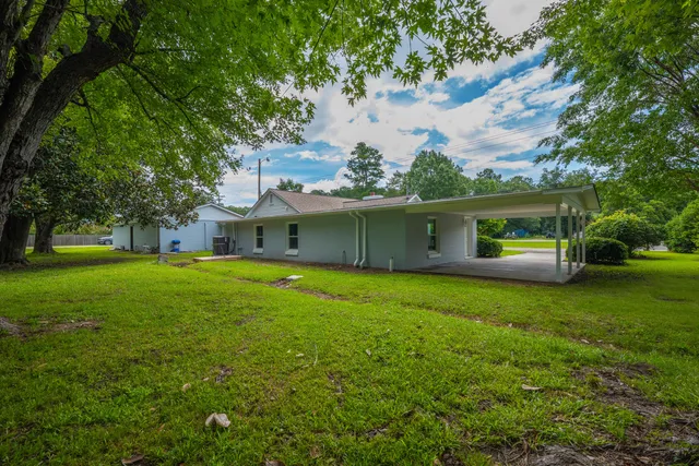 $340,000 | 2164 North N Highway, Bonneau, SC 29431