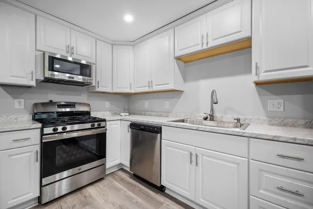 $340,000 | 2164 North N Highway, Bonneau, SC 29431