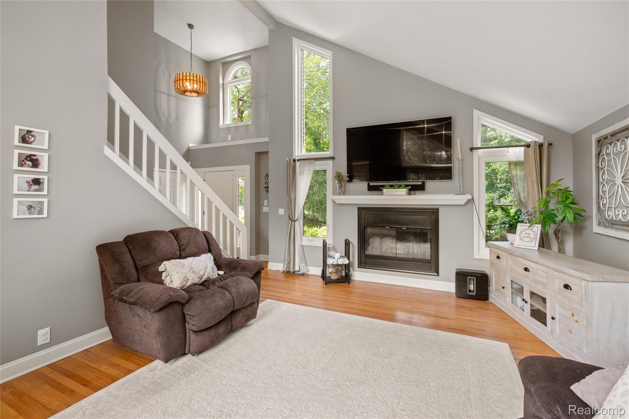 8960 Michigamme Road Clarkston, MI 48348 - Photo 16 of 38 Michigamme-19.jpg