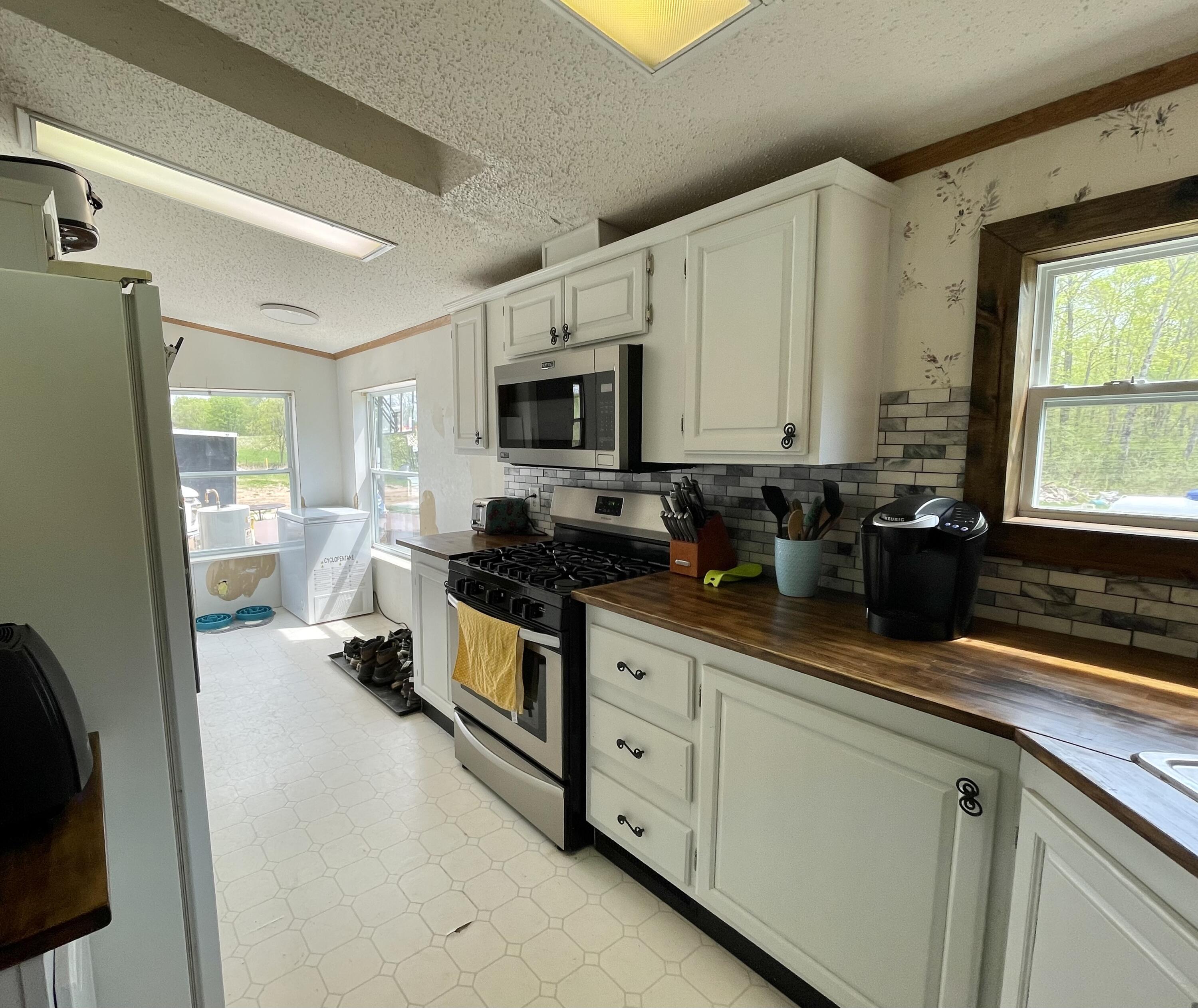 18255 9 Mile Road Reed City, MI 49677 - Photo 11 of 45 B338C0AD-117E-41D2-8FFF-A4E088EDC7C3