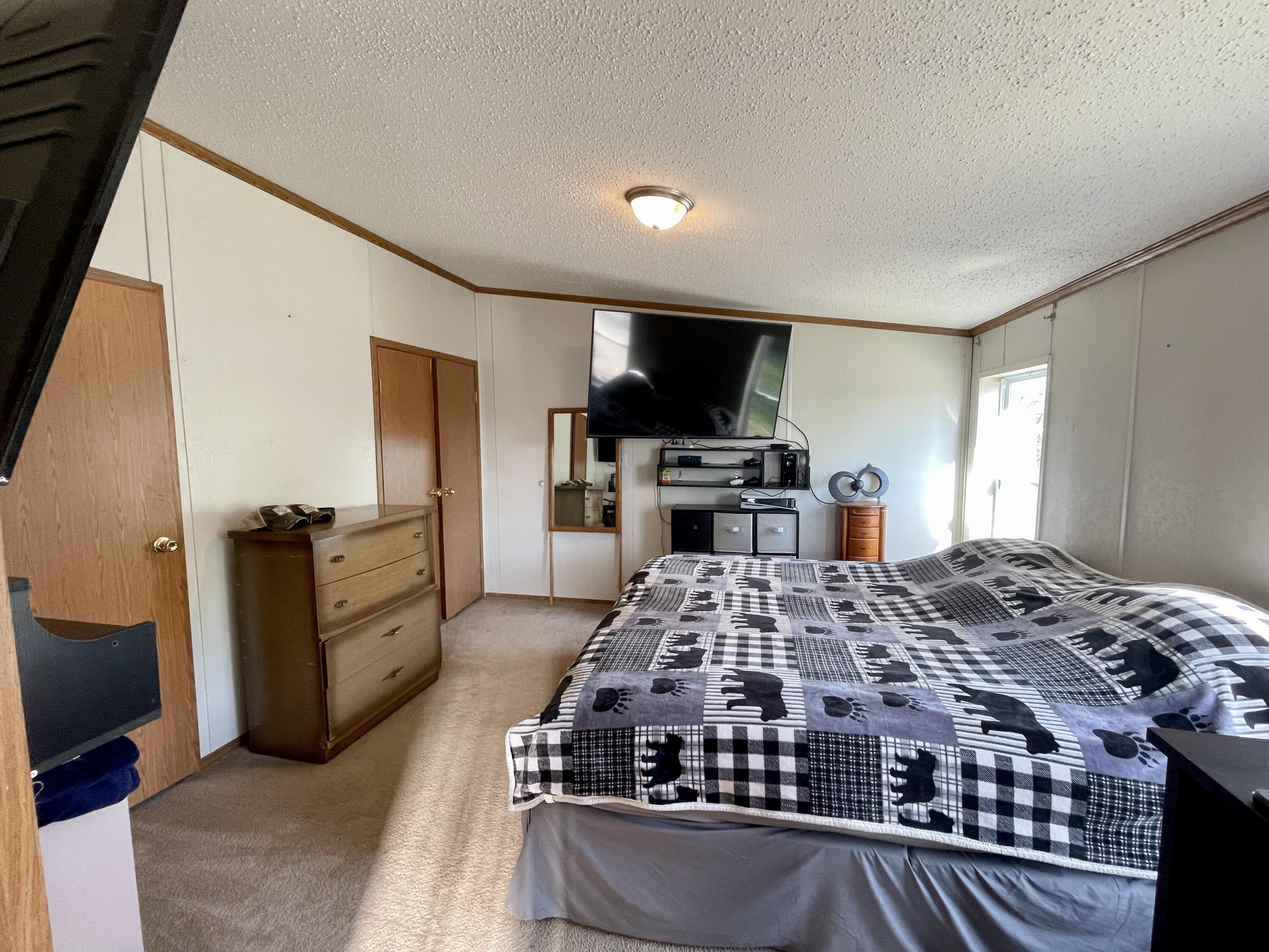 18255 9 Mile Road Reed City, MI 49677 - Photo 19 of 45 FB6CDA25-D609-40E8-ADCF-9DD6DF5E0F90