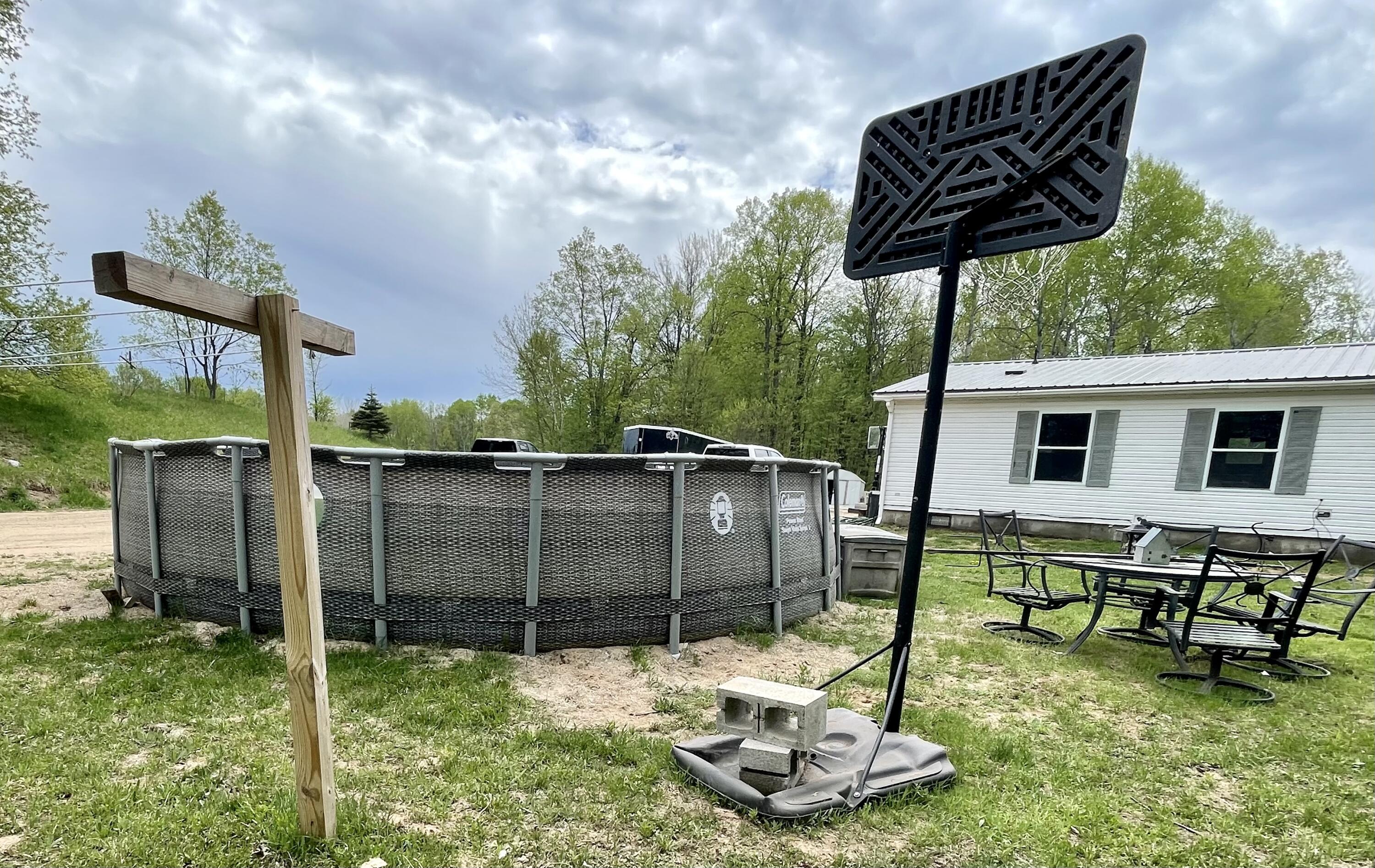 18255 9 Mile Road Reed City, MI 49677 - Photo 4 of 45 66C8F0CD-E9D1-4EEF-8D60-0424CB2ED1EF