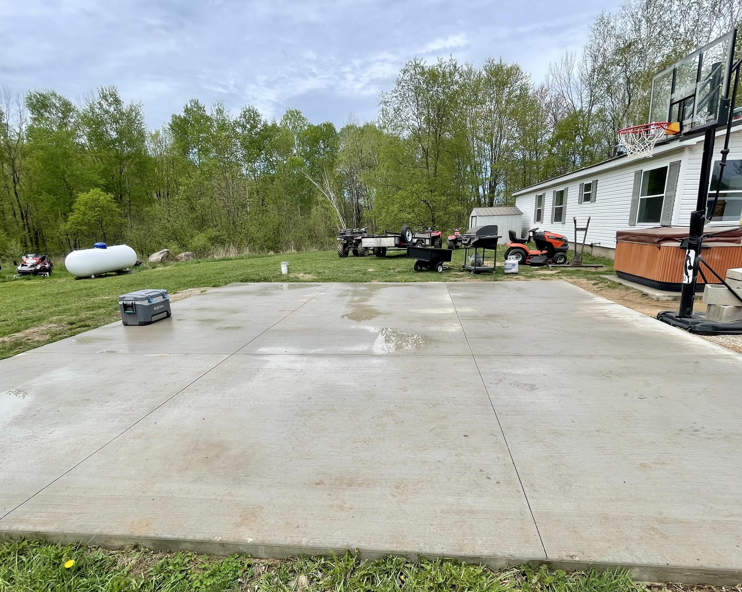 18255 9 Mile Road Reed City, MI 49677 - Photo 5 of 45 D5ED4D01-6077-4049-B5D7-281C06605019