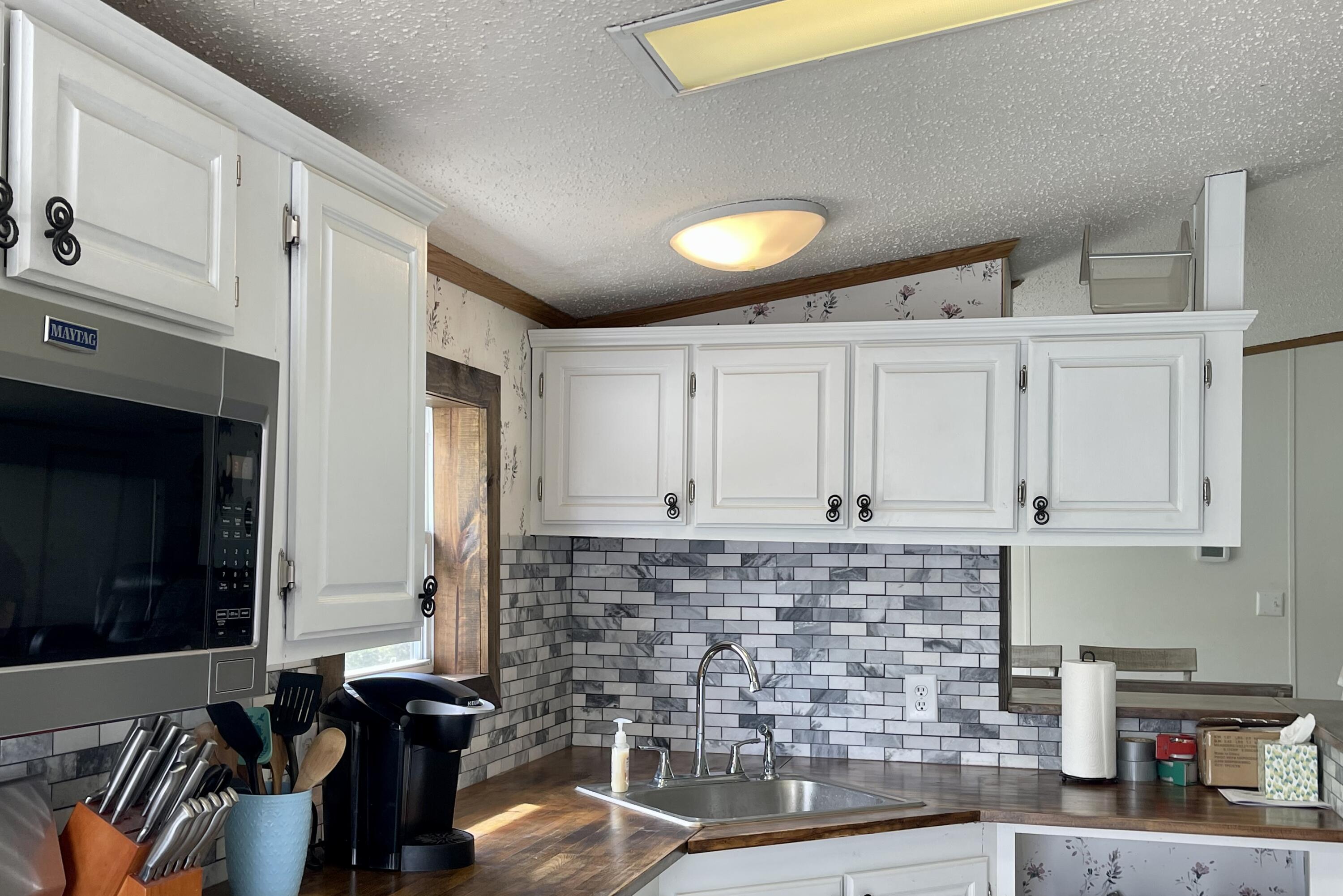 18255 9 Mile Road Reed City, MI 49677 - Photo 7 of 45 35D90AEA-FDEB-4DEE-B25D-62740E8D71FF