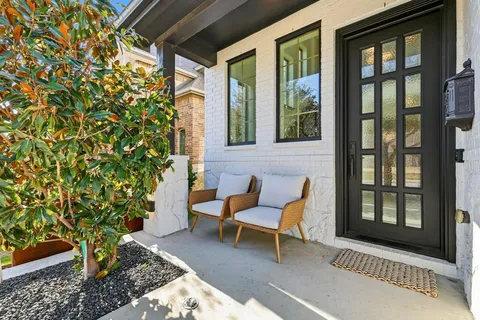 $799,000 | 512 Highwood Trail, Lewisville, TX 75056