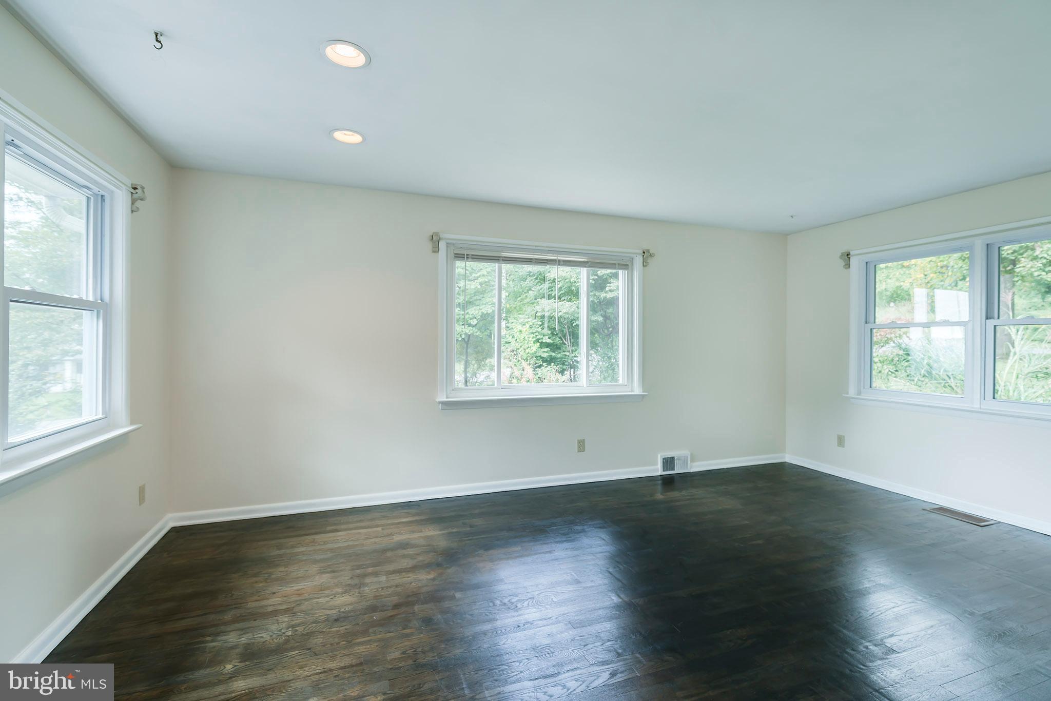 1046 Prospect Road Columbia, PA 17512 - Photo 11 of 41 Gallery Image 11
