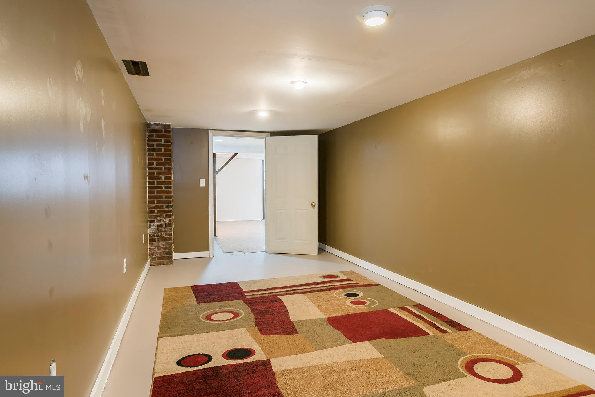 1046 Prospect Road Columbia, PA 17512 - Photo 27 of 41 Lower level family room/extra bedroom