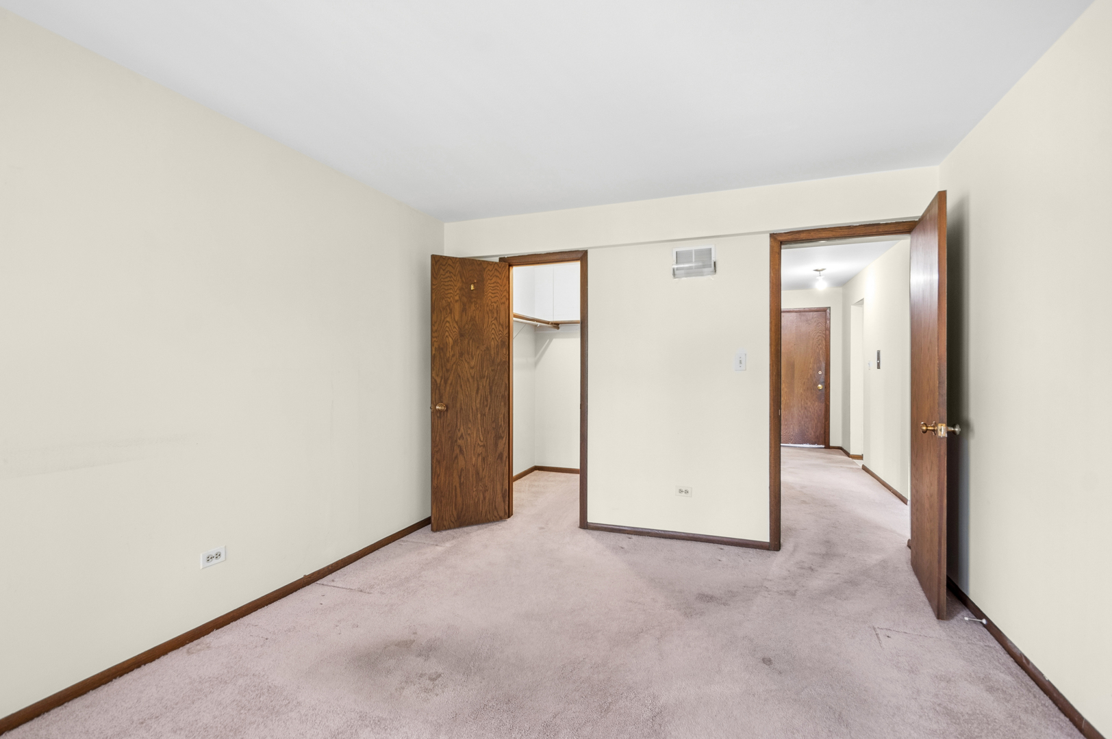 1815 Oakton Street, Unit 2E Park Ridge, IL 60068 - Photo 18 of 21