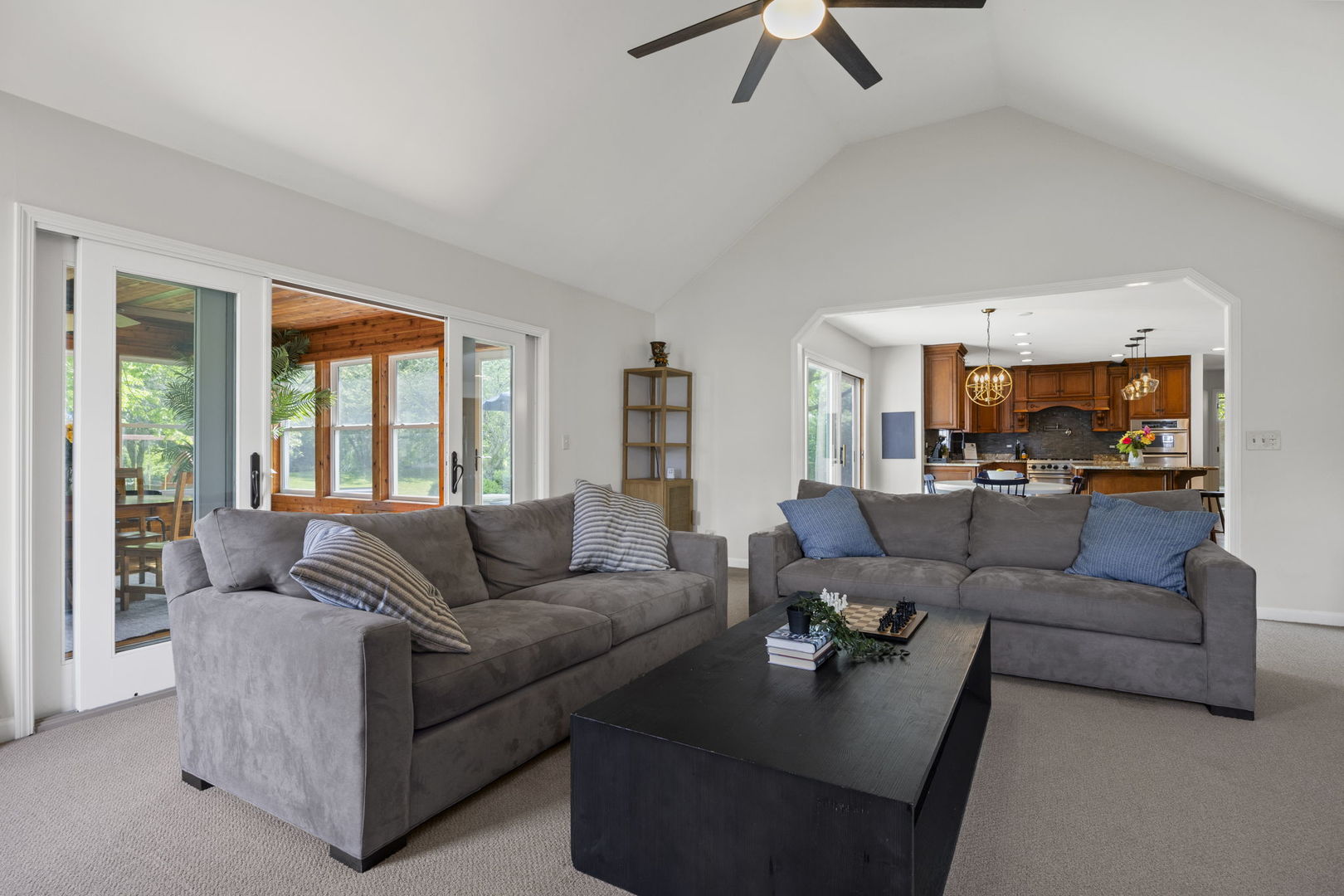 1007 Book Court Naperville, IL 60540 - Photo 9 of 38