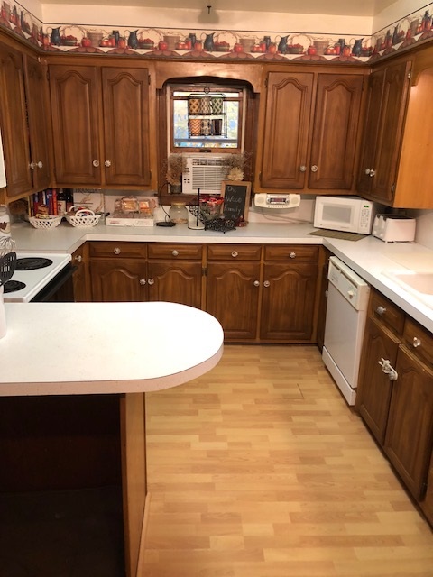 1422 South Park Road Rochester, IN 46975 - Photo 2 of 12