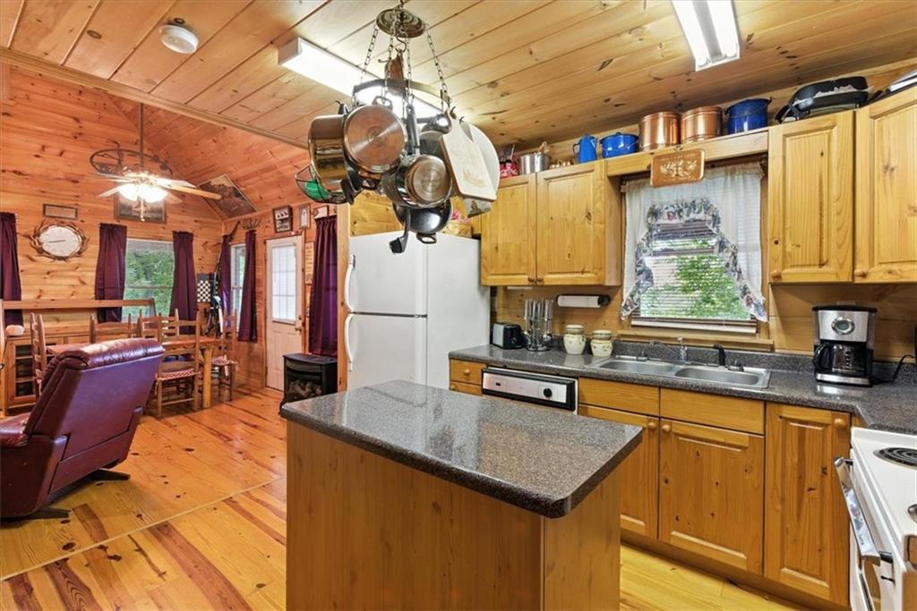 538 Galaxy Way Ranger, GA 30734 - Photo 15 of 48