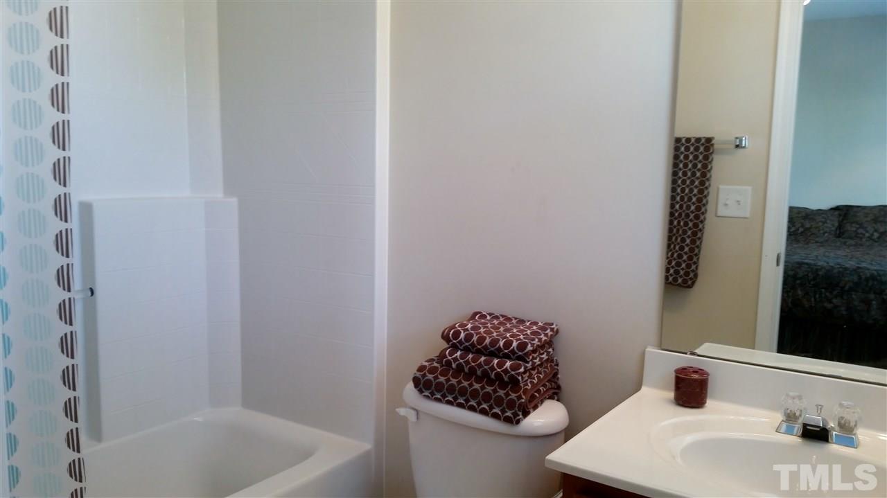 8406 Stoneyard Place Raleigh, NC 27613 - Photo 18 of 20 Gallery Image 18
