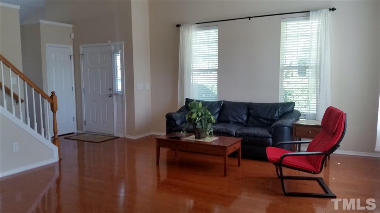 8406 Stoneyard Place Raleigh, NC 27613 - Photo 6 of 20 Gallery Image 6