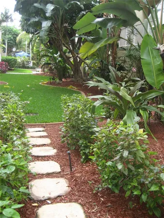 $1,775 | 1801 South Treasure Drive, Unit 409, North Bay Village, FL 33141