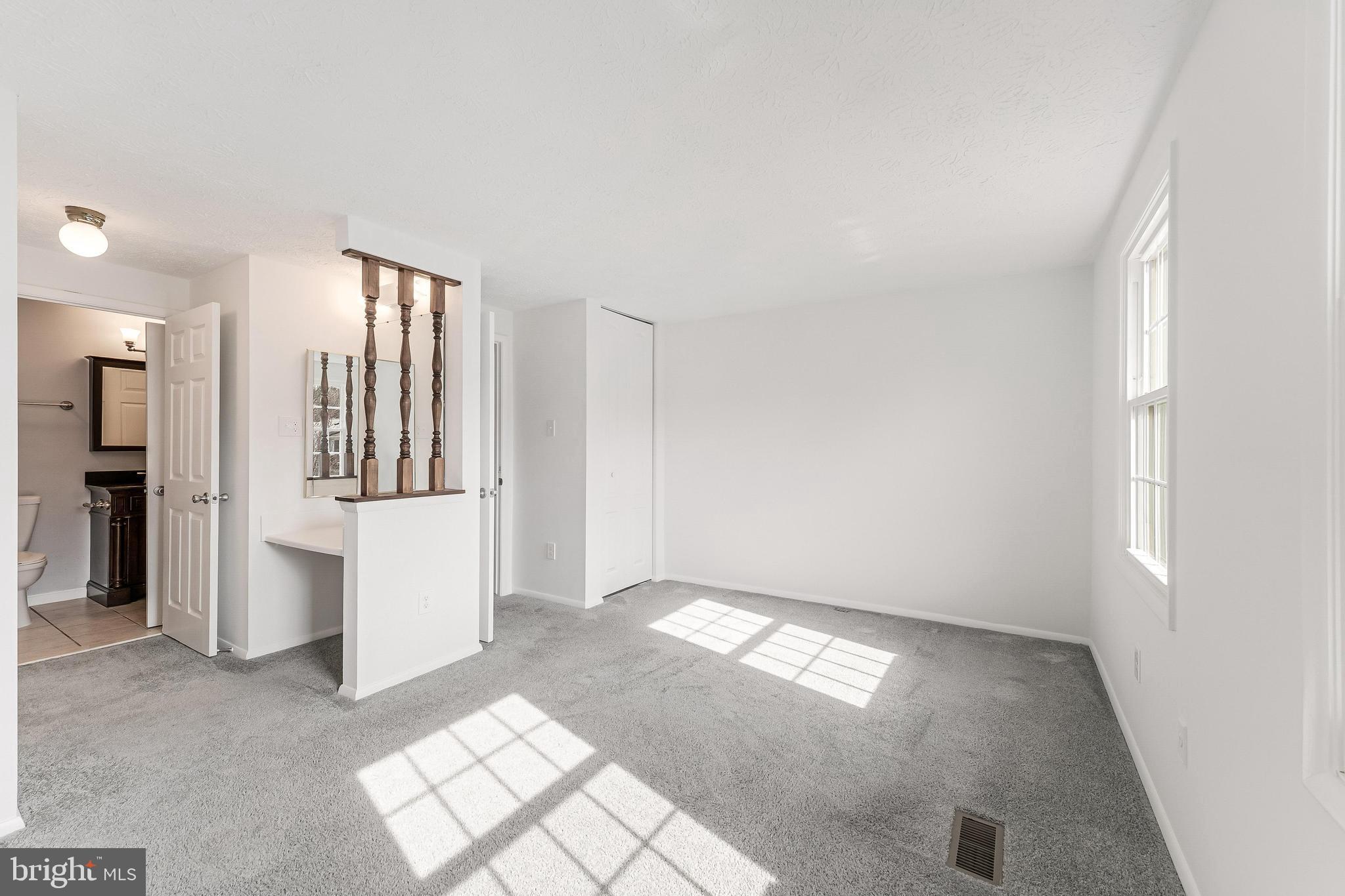 1682 Harvest Green Court Reston, VA 20194 - Photo 23 of 39