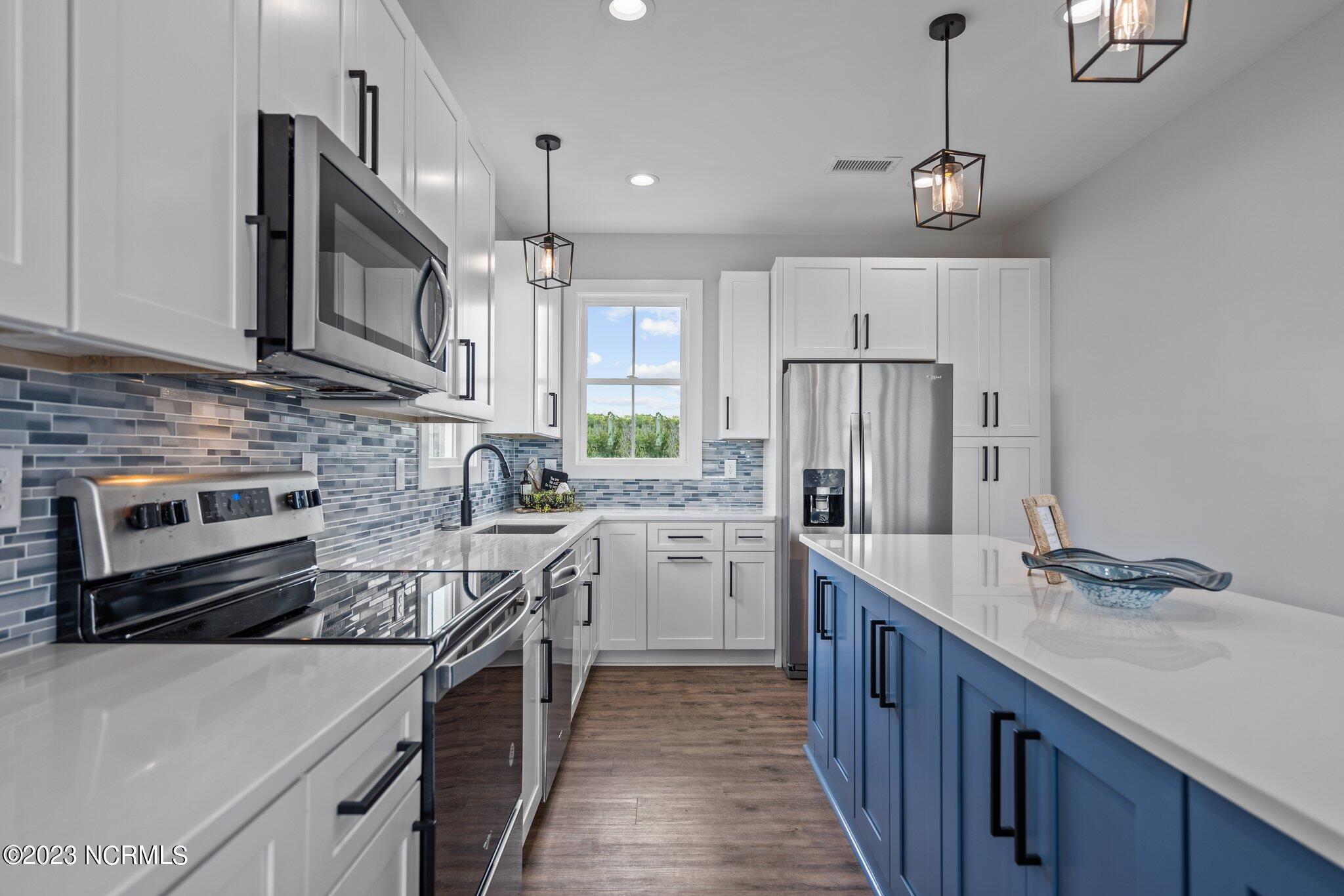 279 Little Kinston Road Surf City, NC 28445 - Photo 22 of 52 108-web-or-mls-DSC01563