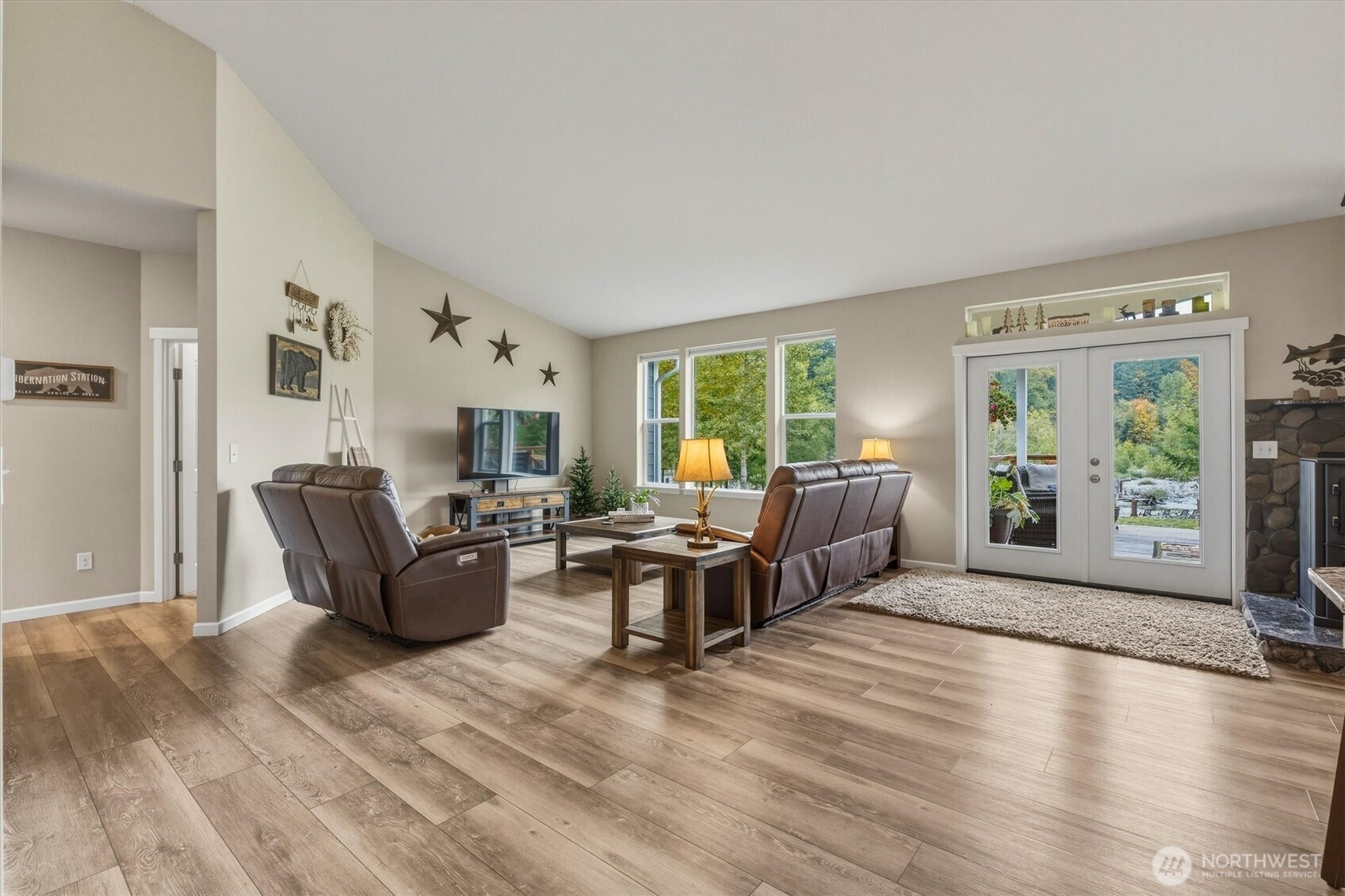 533 Cornell Road Toutle, WA 98649 - Photo 5 of 40 Gallery Image 5