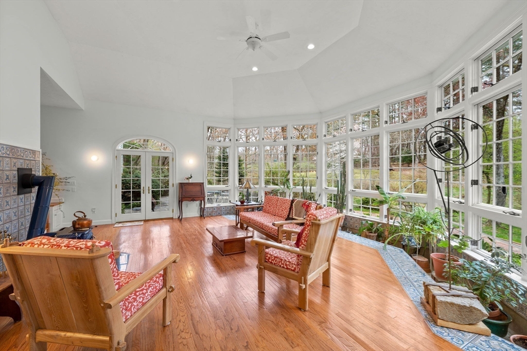 37 Oak Ridge Road Boxford, MA 01921 - Photo 5 of 41 Gallery Image 5