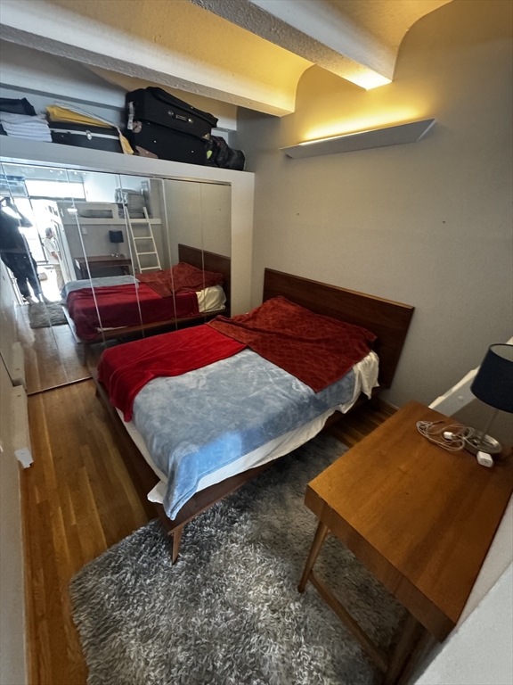 12 Stoneholm Street, Unit 511 Boston, MA 02115 - Photo 8 of 9