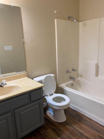 139 Elm Drive, Unit 203 Lockhart, TX 78644 - Photo 5 of 6