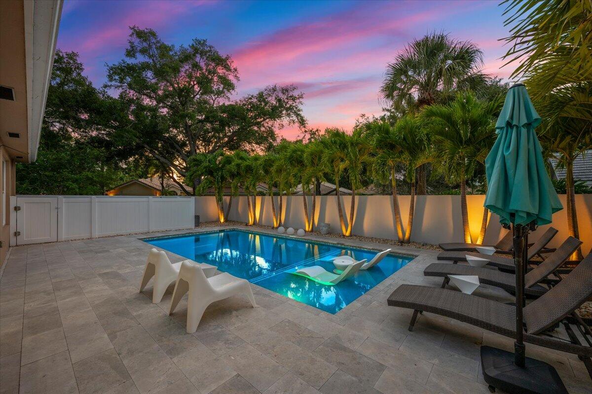 169 Hampton Circle Jupiter, FL 33458 - Photo 24 of 30 169 Hampton Circle