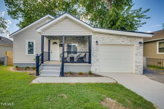 $374,000 | 1117 Lomax Street, Kingsport, TN 37660