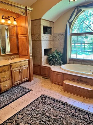 $545,000 | 107 West McKinley Street, Frontenac, KS 66763