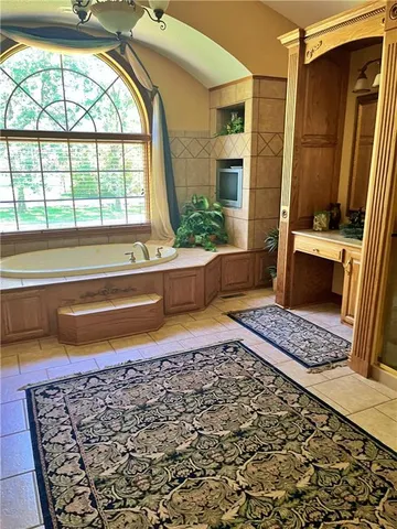 $545,000 | 107 West McKinley Street, Frontenac, KS 66763