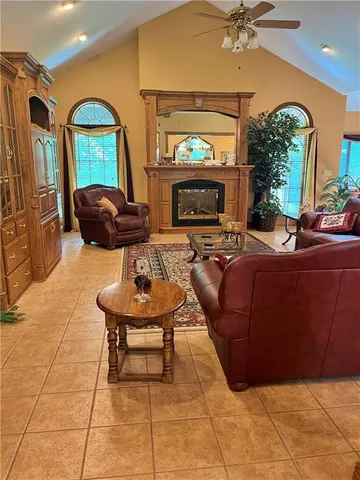 $545,000 | 107 West McKinley Street, Frontenac, KS 66763