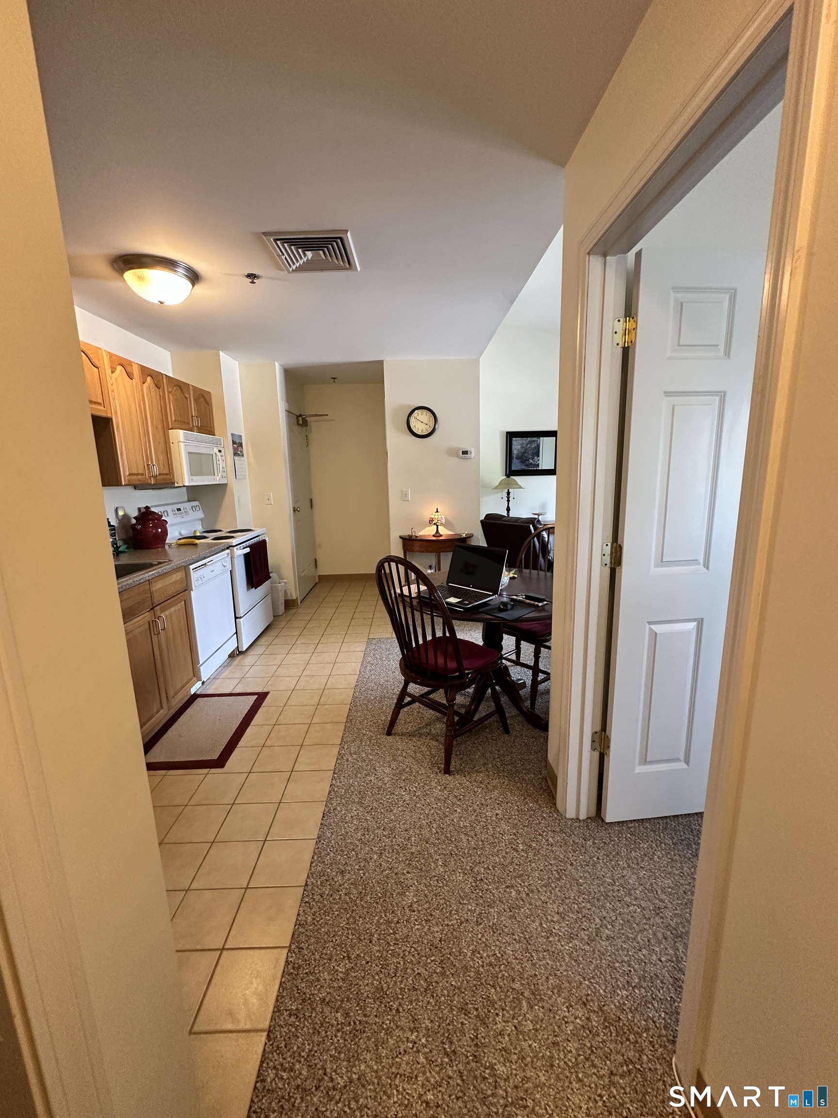 179 Main Street, Unit A Manchester, CT 06042 - Photo 12 of 16