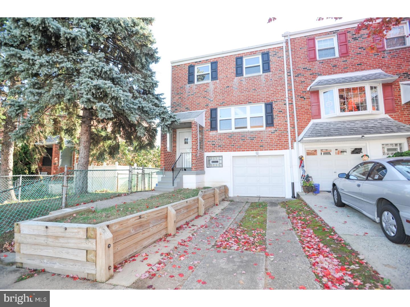 10827 Rayland Road Philadelphia, PA 19154 - Photo 1 of 24 Gallery Image 1