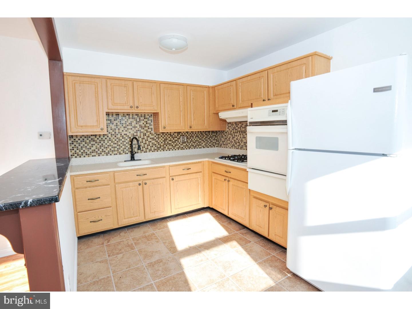 10827 Rayland Road Philadelphia, PA 19154 - Photo 10 of 24 Gallery Image 10