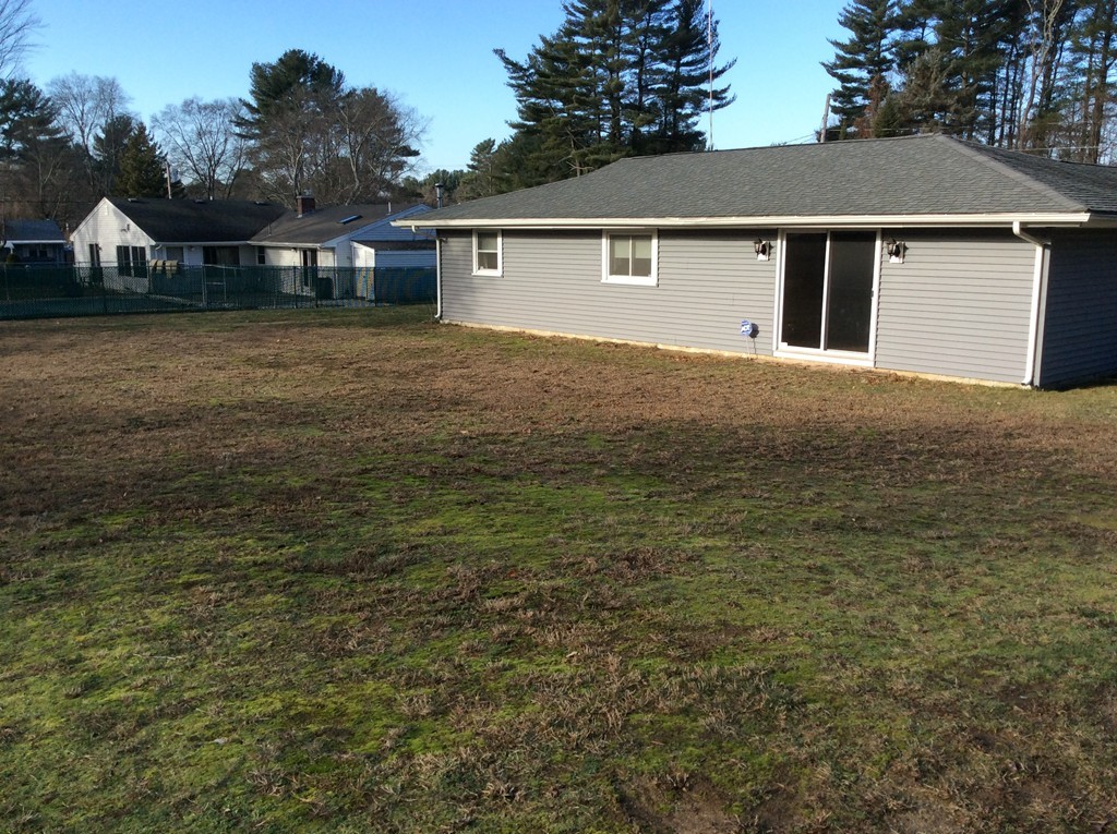 140 Francine Road Raynham, MA 02767 - Photo 4 of 14 Gallery Image 4