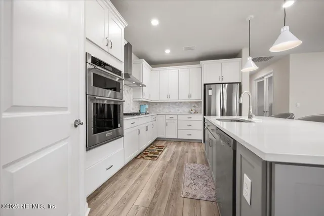 $425,000 | 10976 Town View Drive, Jacksonville, FL 32256