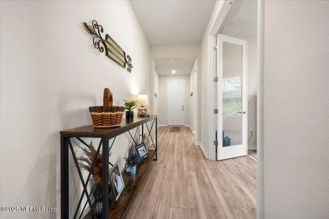 $425,000 | 10976 Town View Drive, Jacksonville, FL 32256