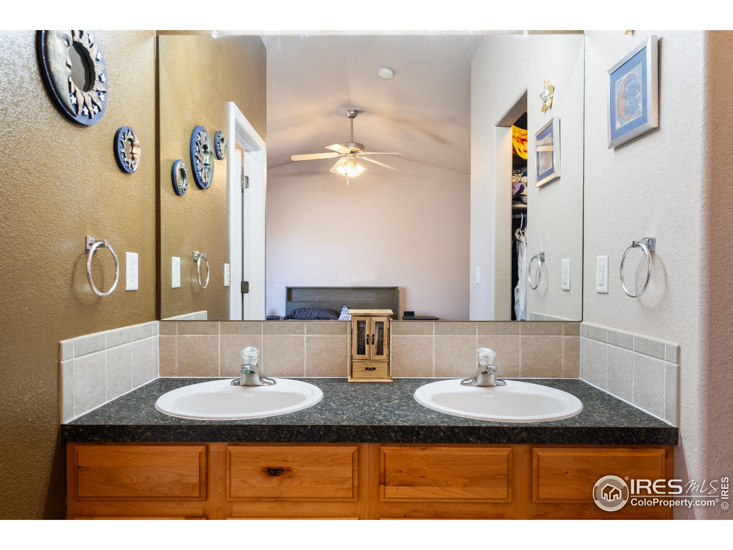 8945 Smoke Signal Way Wellington, CO 80549 - Photo 20 of 47