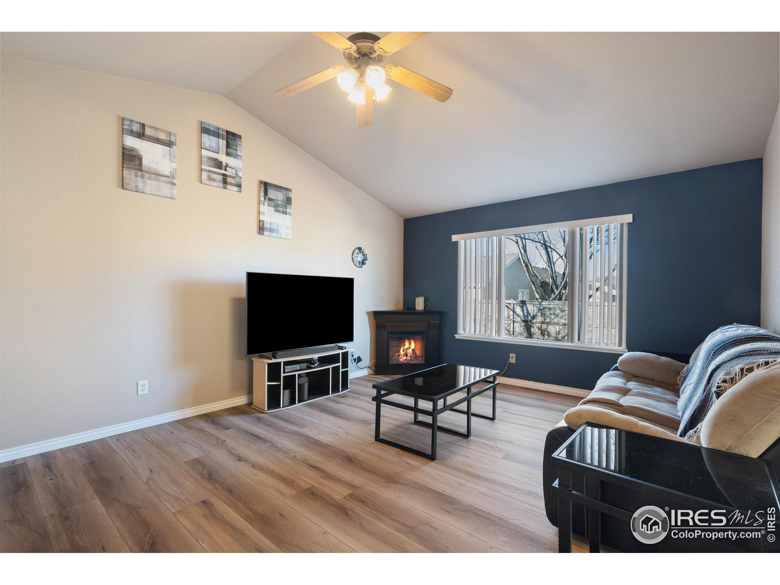 8945 Smoke Signal Way Wellington, CO 80549 - Photo 6 of 47