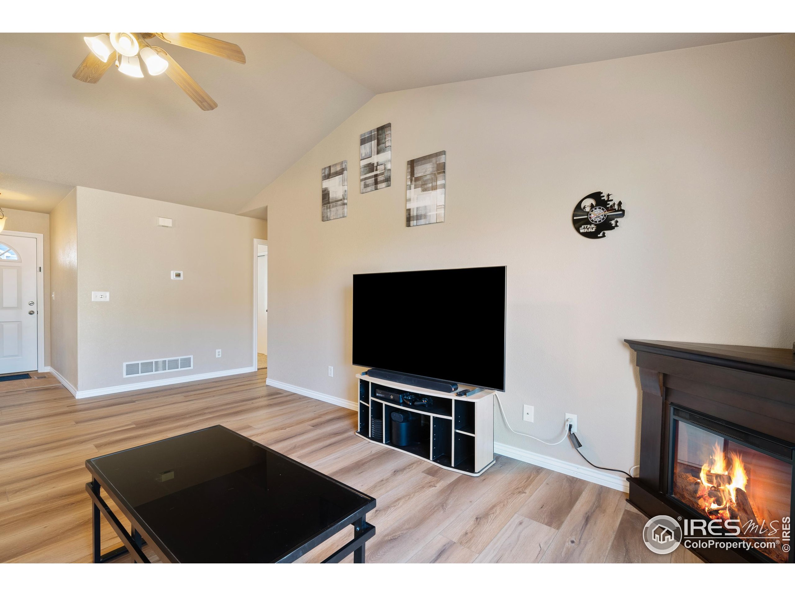 8945 Smoke Signal Way Wellington, CO 80549 - Photo 7 of 47