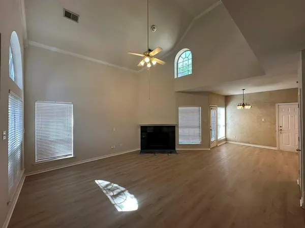 $2,650 | 18719 Riverstone Court, Dallas, TX 75252