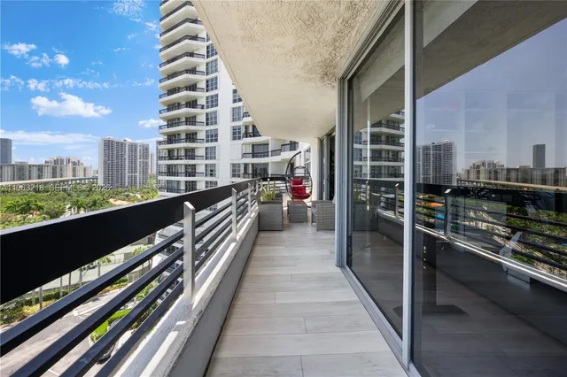 $4,200 | 3530 Mystic Pointe Drive, Unit 1406, Aventura, FL 33180