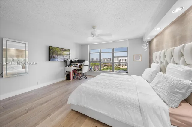 $4,200 | 3530 Mystic Pointe Drive, Unit 1406, Aventura, FL 33180