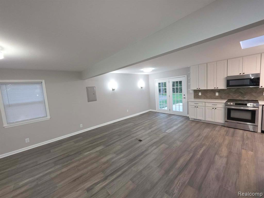 2564 Mueller Road Lake Orion, MI 48359 - Photo 15 of 21 Gallery Image 15