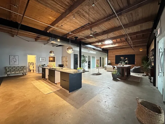 a view of a storage & utility room