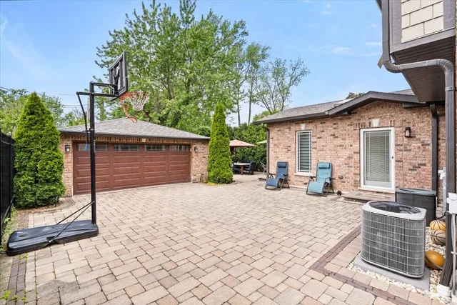 $5,400 | 1052 Margret Street, Des Plaines, IL 60016