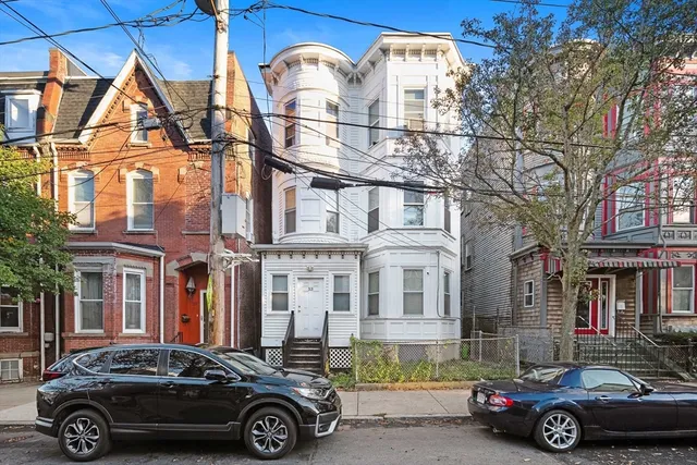 $3,200 | 53 Copeland Street, Unit 2, Boston, MA 02119